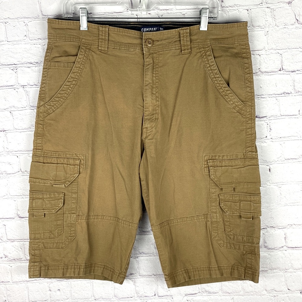 Company Eighty One Men's Tan Cargo Shorts Size: 38